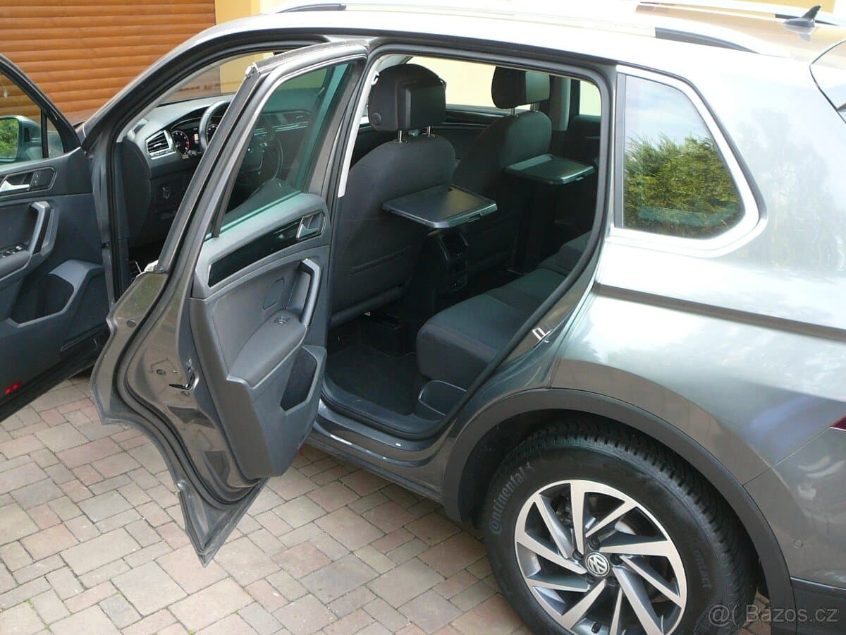 2017 Volkswagen TIGUAN - 8