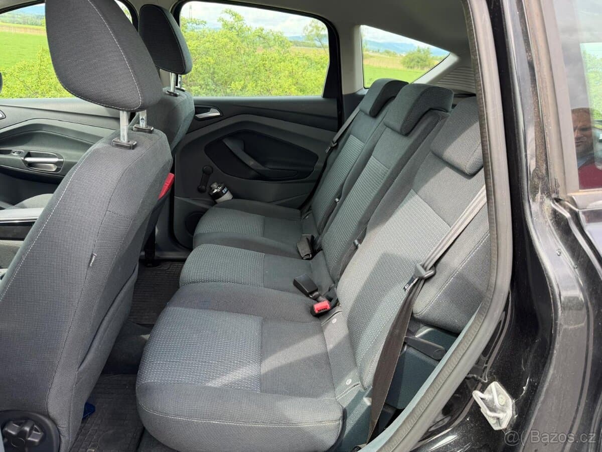2011 Ford C-MAX - 8