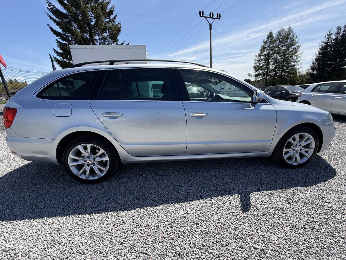 2015 Škoda SUPERB - 8