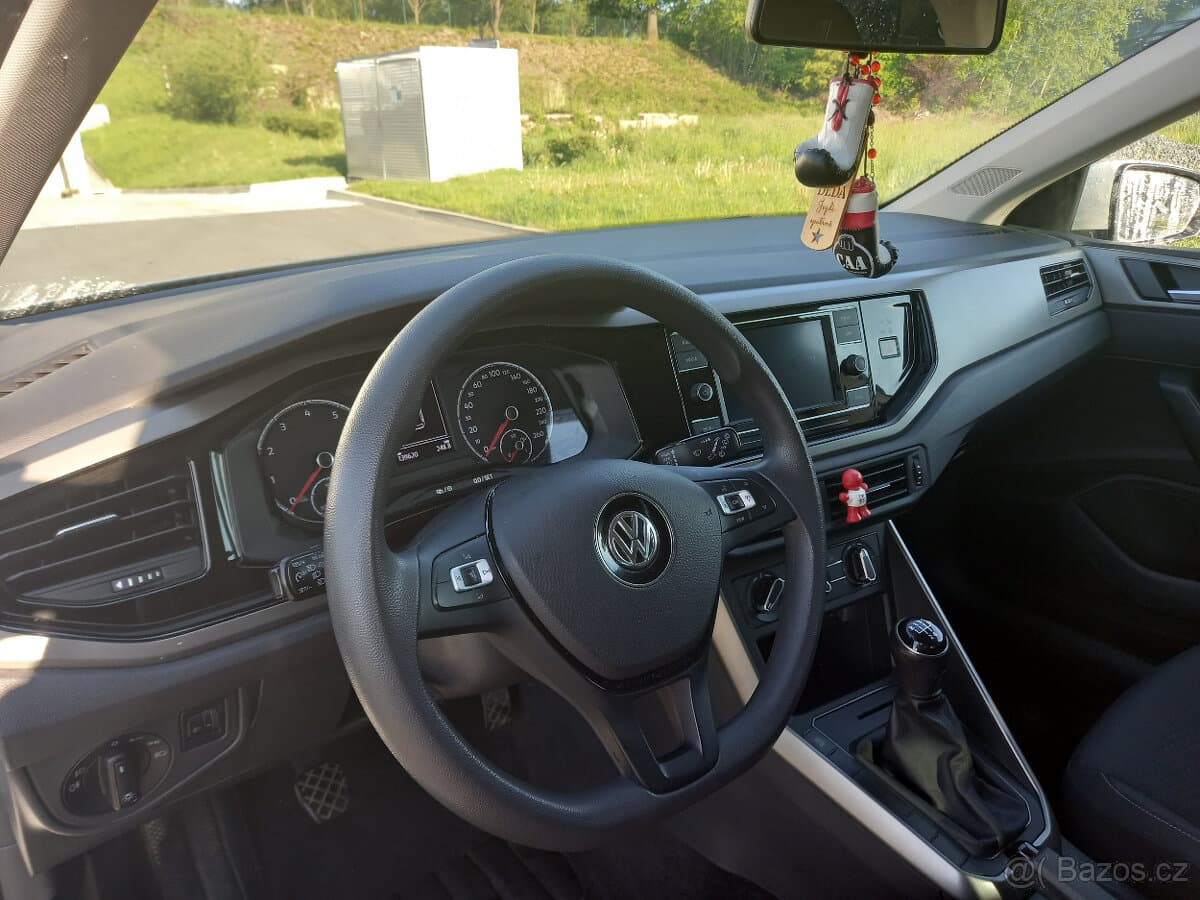 2020 Volkswagen POLO - 8