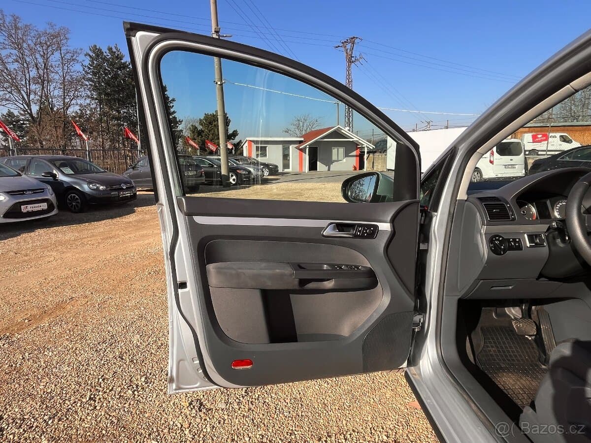 2012 Volkswagen TOURAN - 8