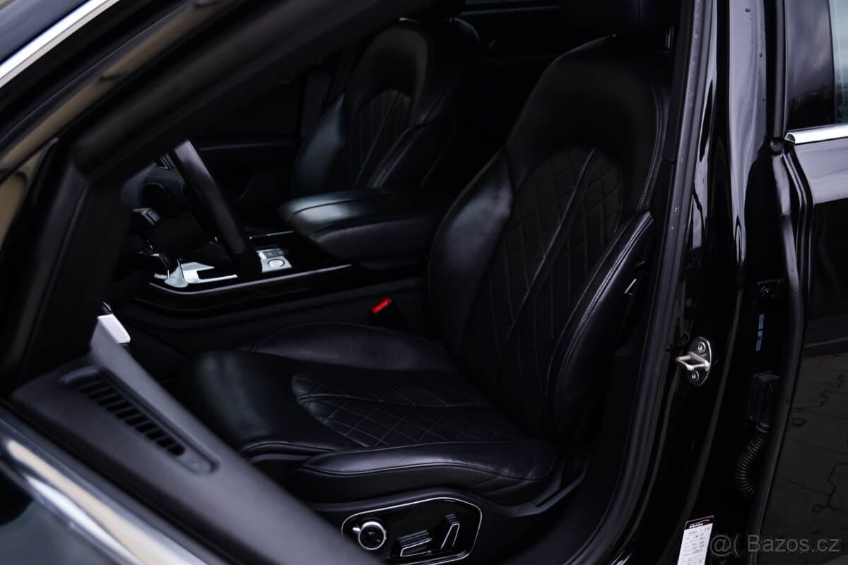 2016 Audi A8 - 8