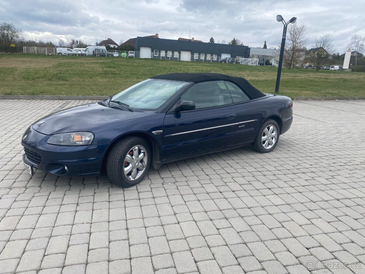 2003 Chrysler SEBRING - 8