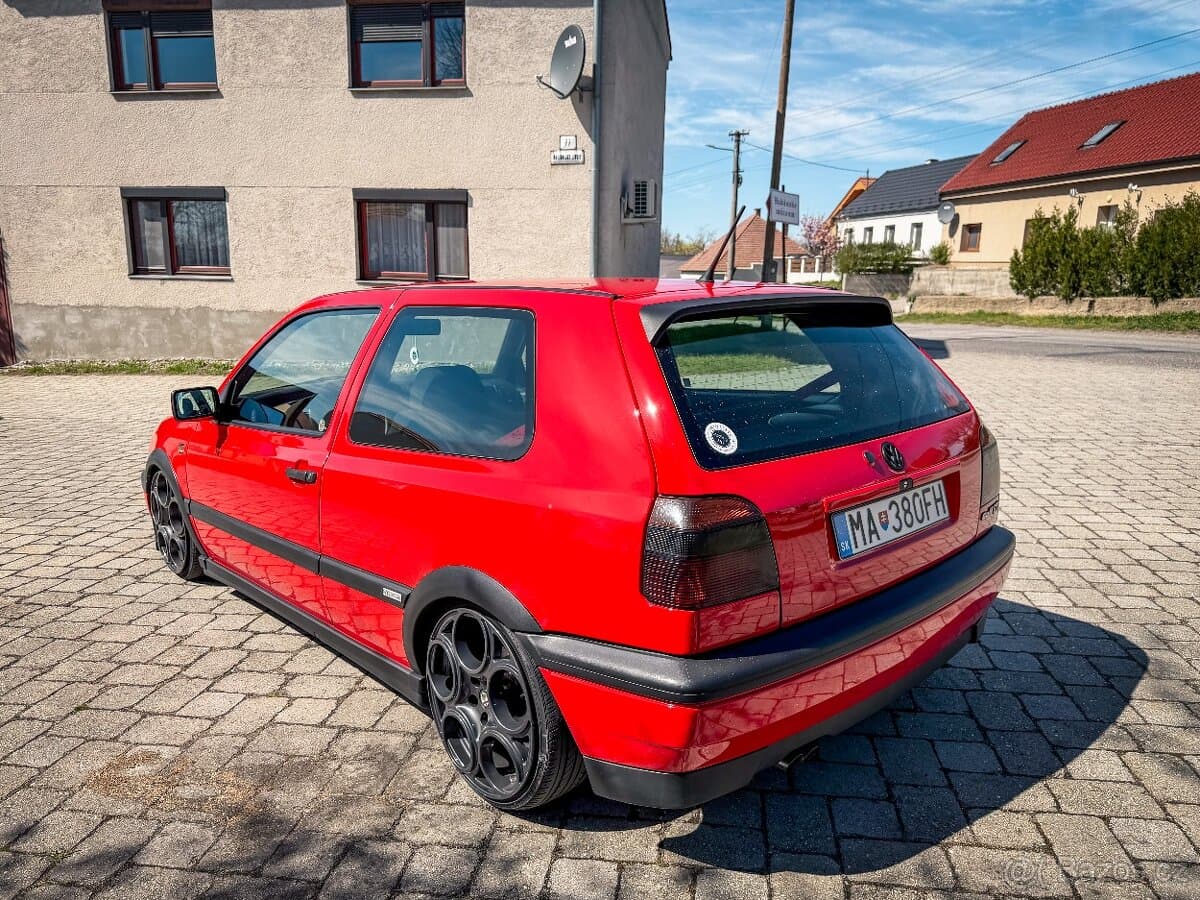 1995 Volkswagen GOLF - 8