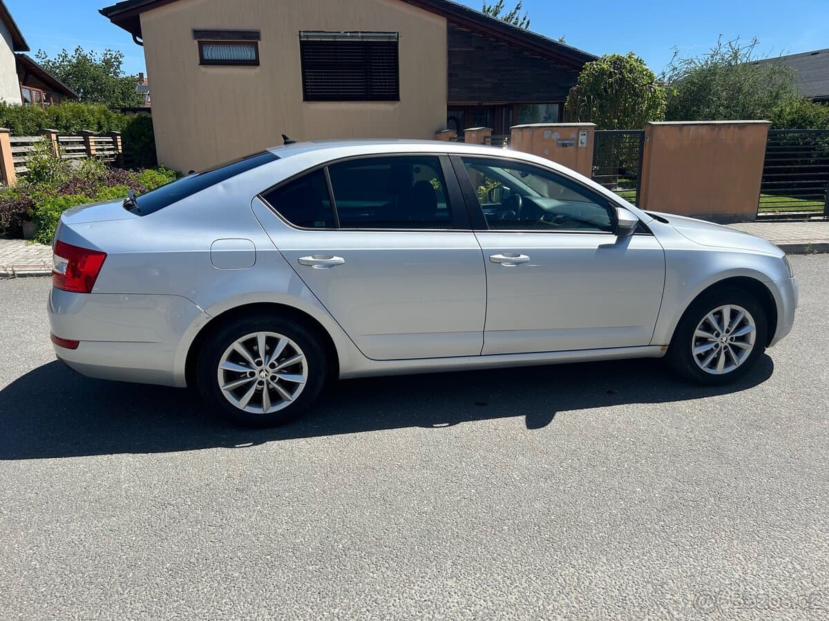 2015 Škoda OCTAVIA - 8