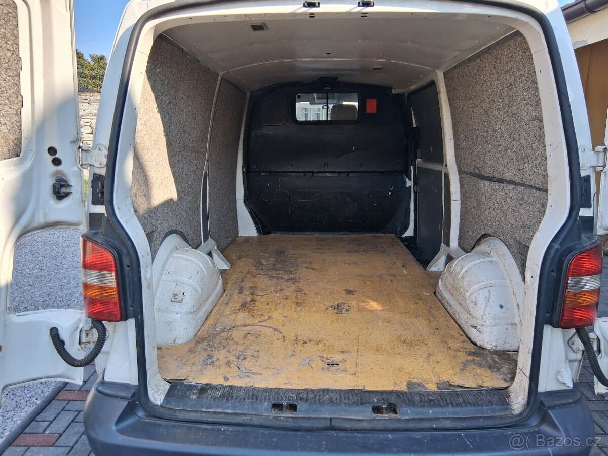 2005 Volkswagen TRANSPORTER - 8