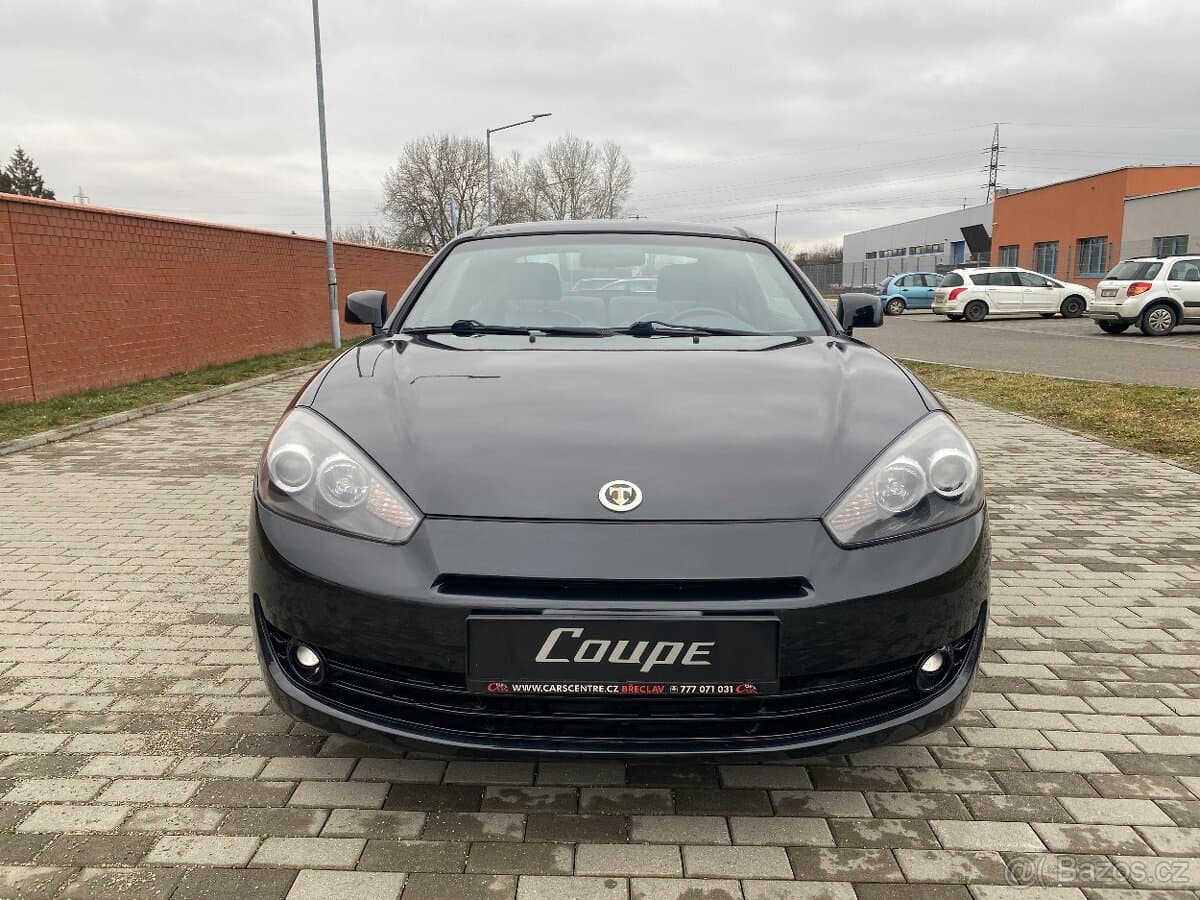 Hyundai COUPE - 8