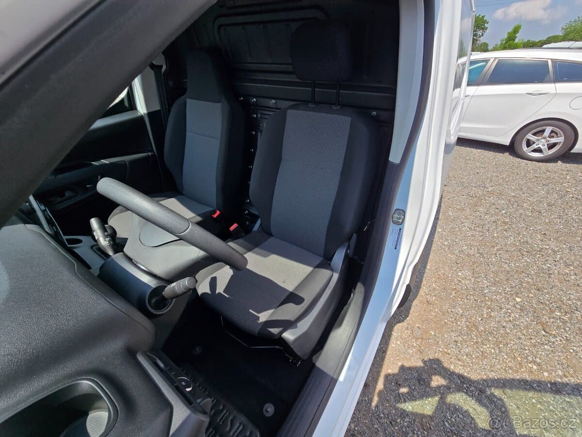 2020 Opel COMBO - 8