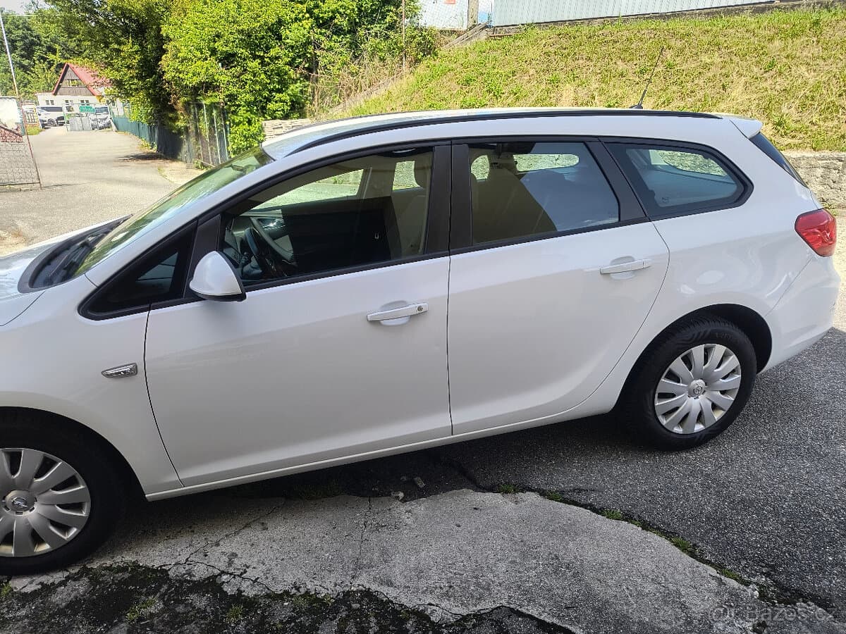 2016 Opel ASTRA - 8