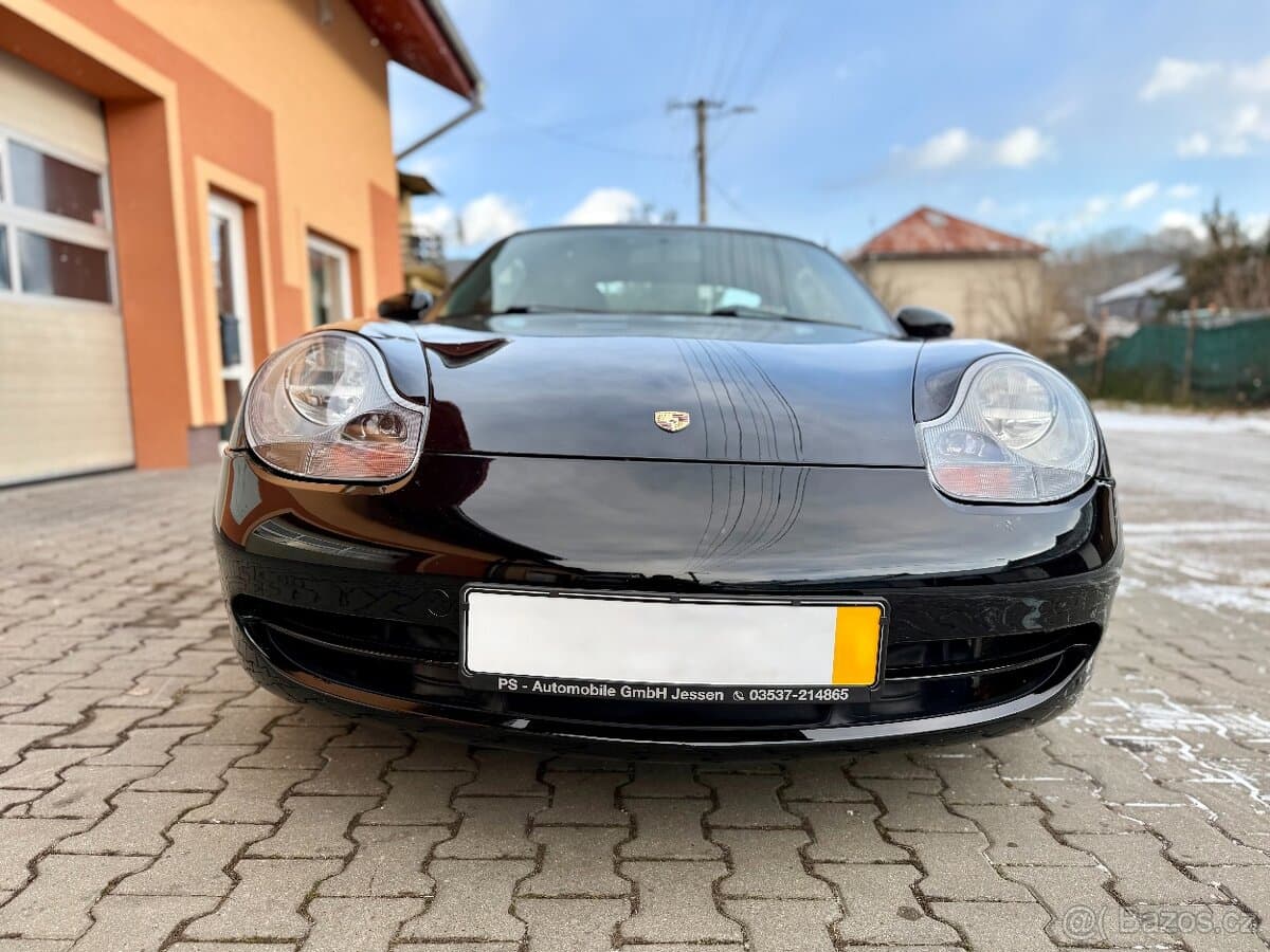 2001 Porsche 911 - 8