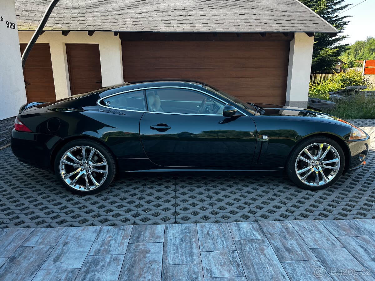 2008 Jaguar XK - 8