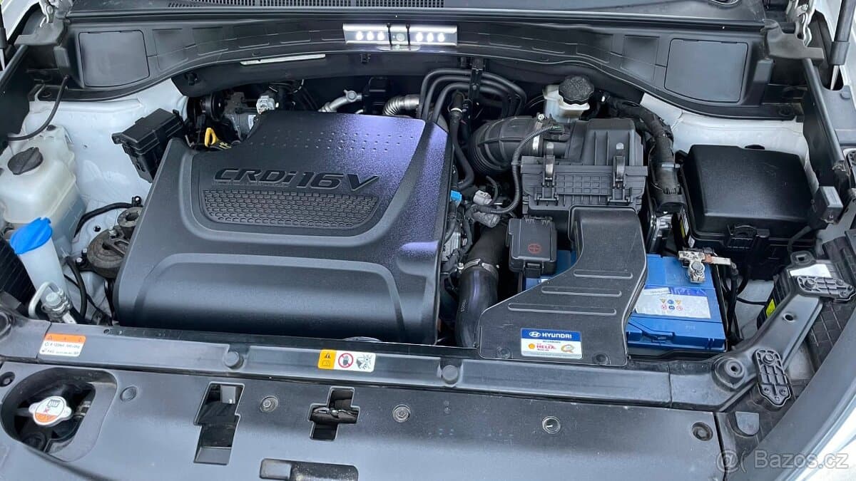 2015 Hyundai SANTA FE - 8