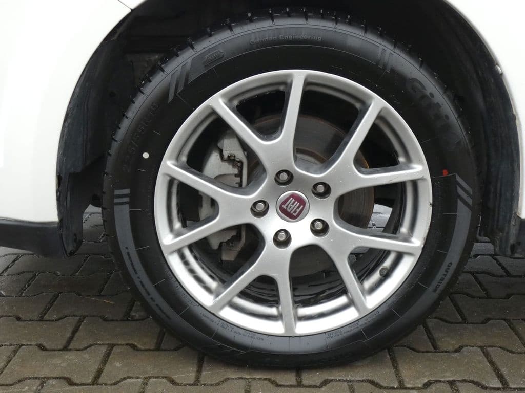 2015 Fiat FREEMONT - 8