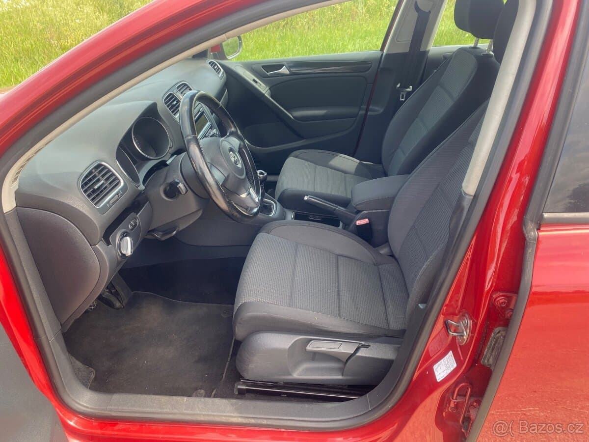 2009 Volkswagen GOLF - 8
