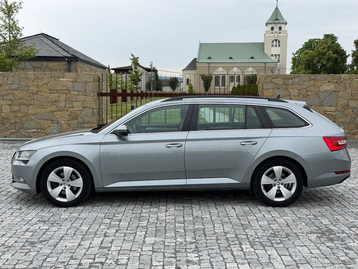2016 Škoda SUPERB - 8