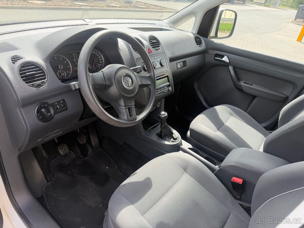 2011 Volkswagen CADDY - 8