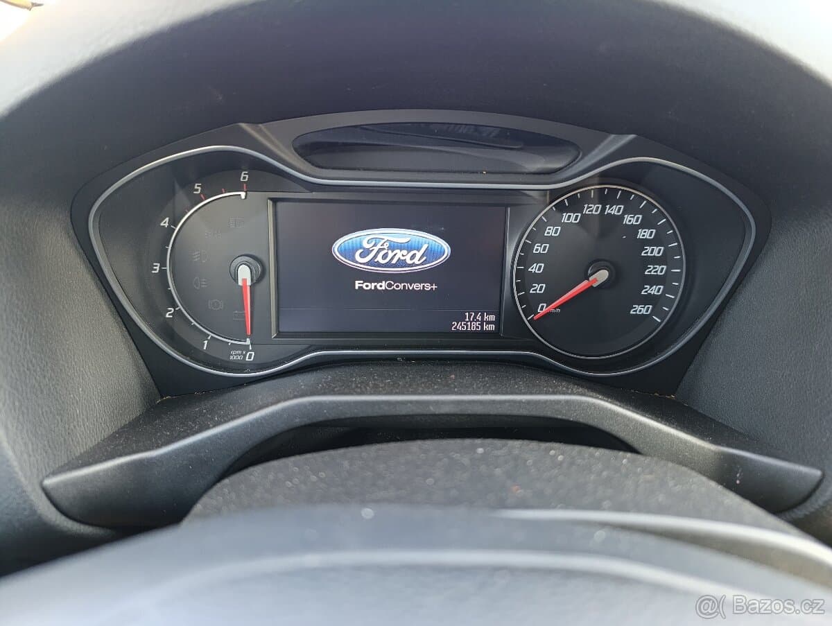 2011 Ford MONDEO - 8