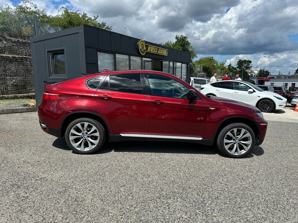 2010 BMW X6 - 8