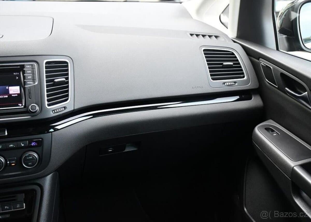 2021 Volkswagen SHARAN - 8