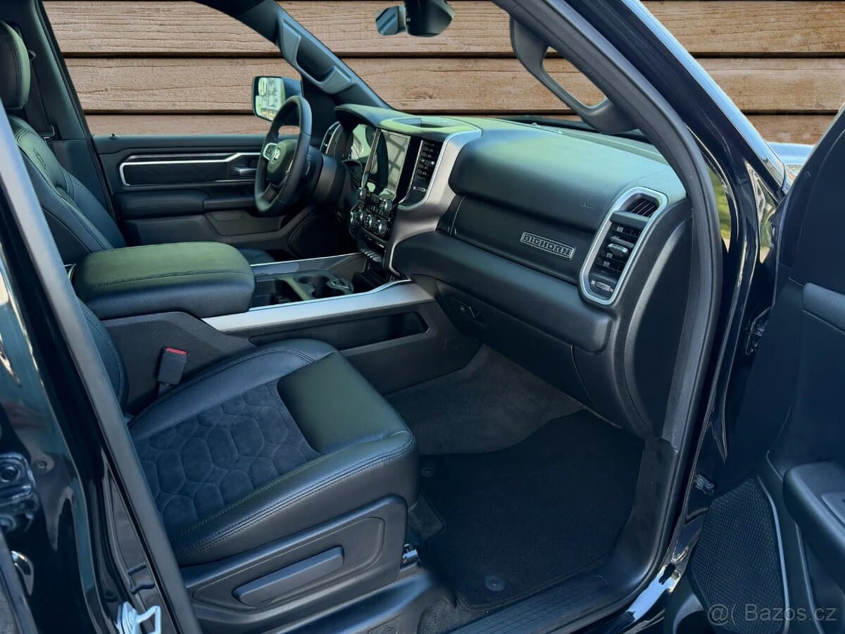 2021 Dodge OSTATNÍ - 8