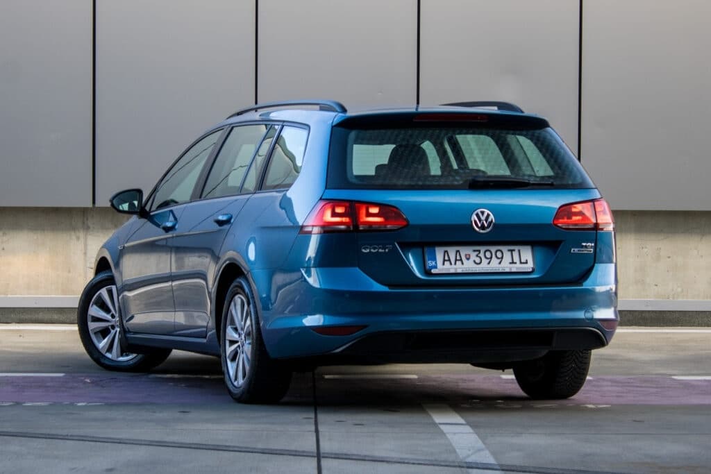 2016 Volkswagen GOLF - 8