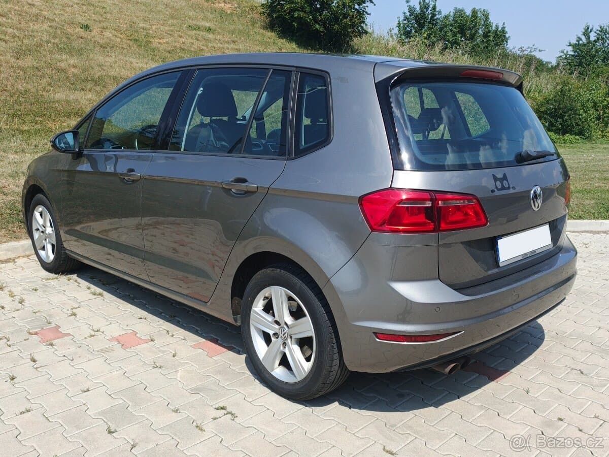 2015 Volkswagen GOLF - 8