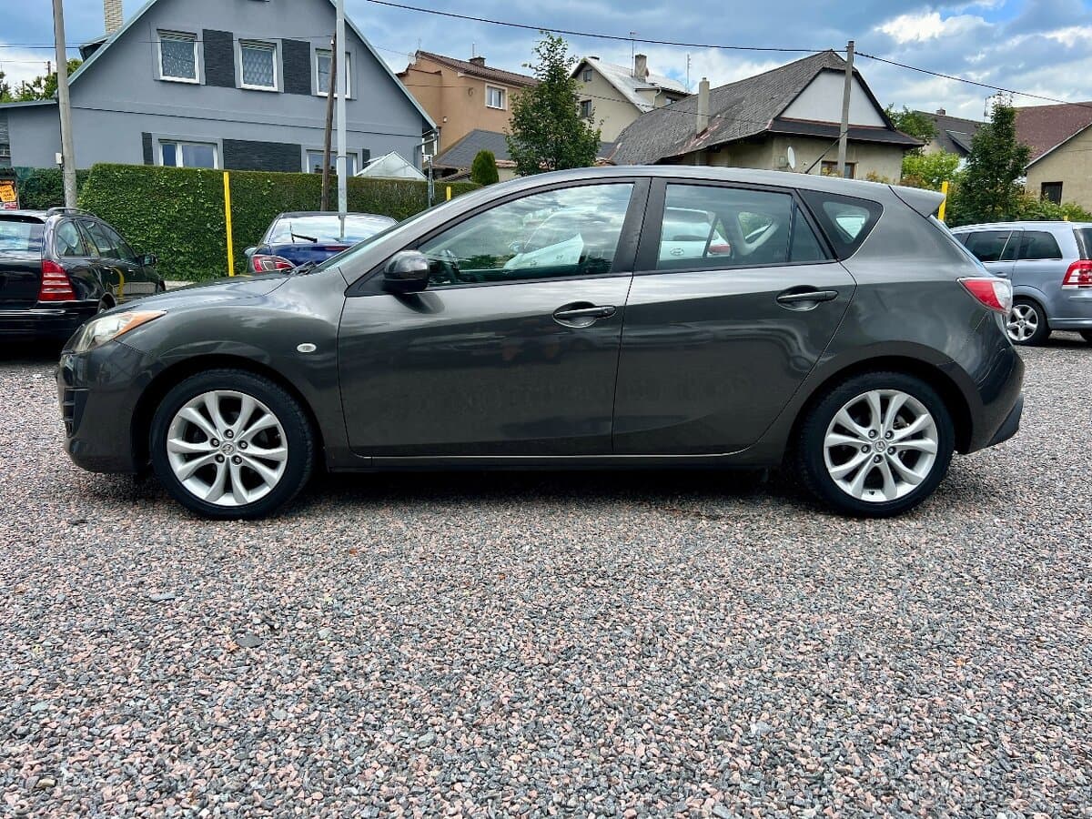 2009 Mazda 3 - 8