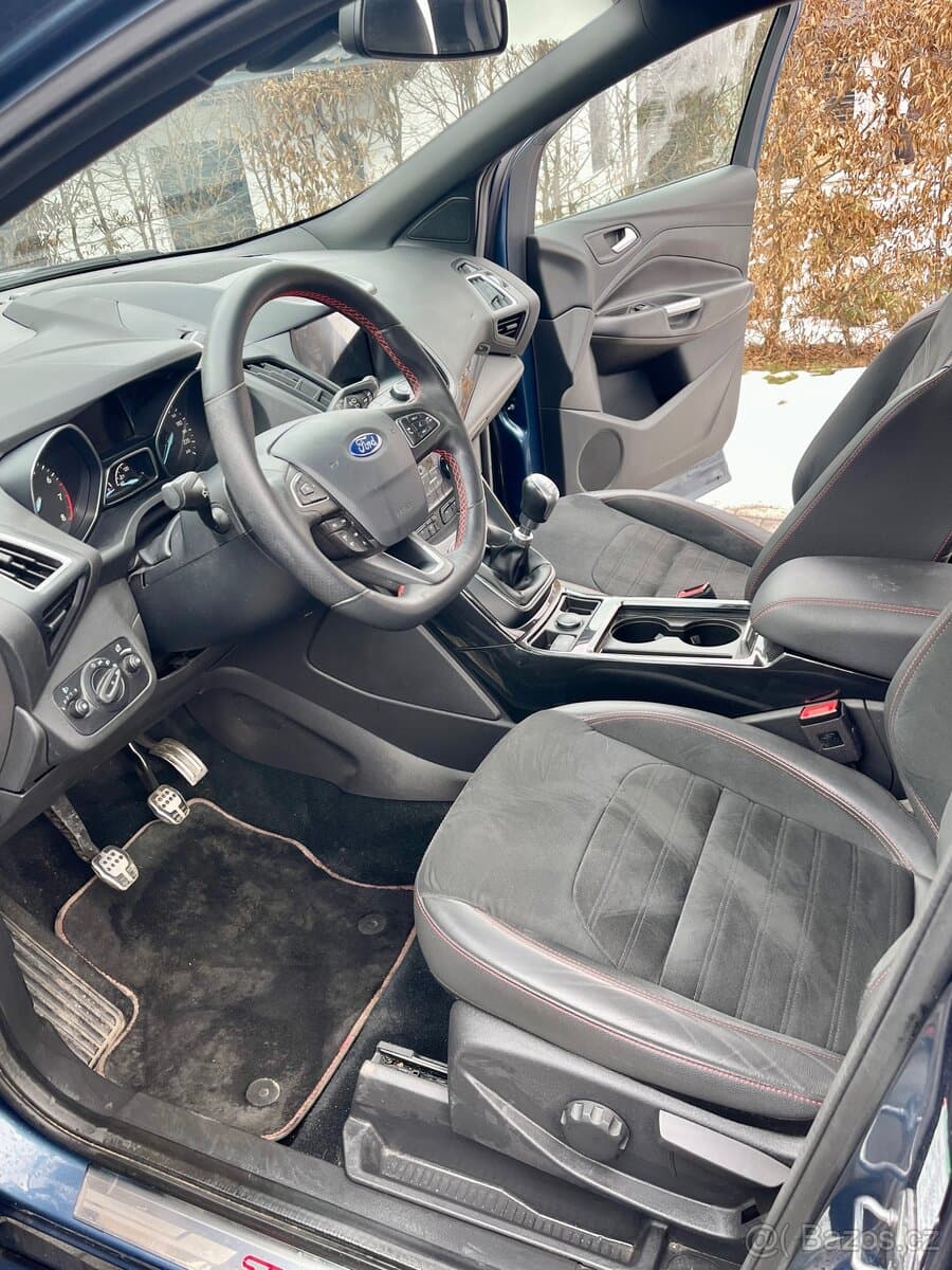 2019 Ford KUGA - 8