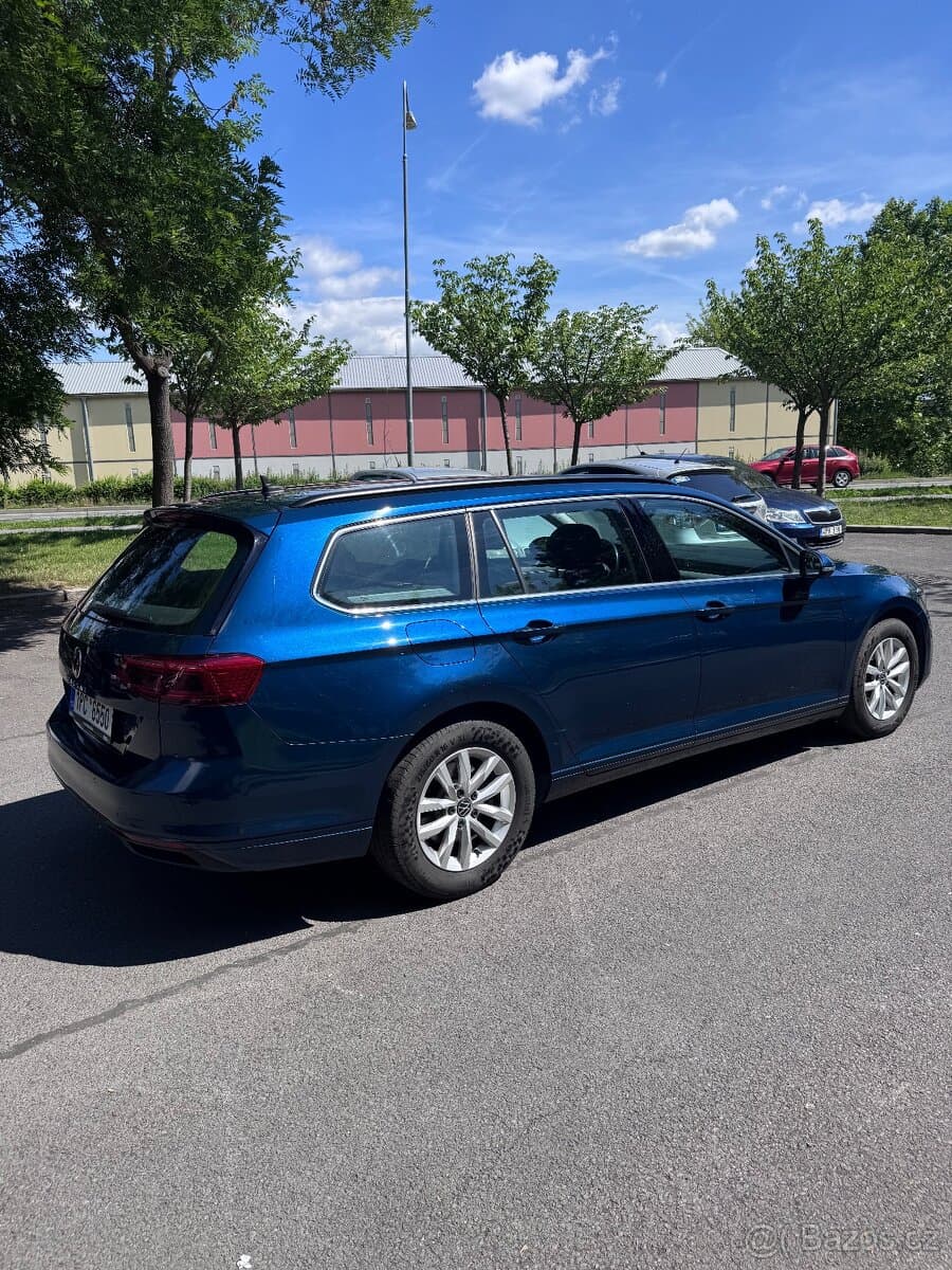 2020 Volkswagen PASSAT - 8