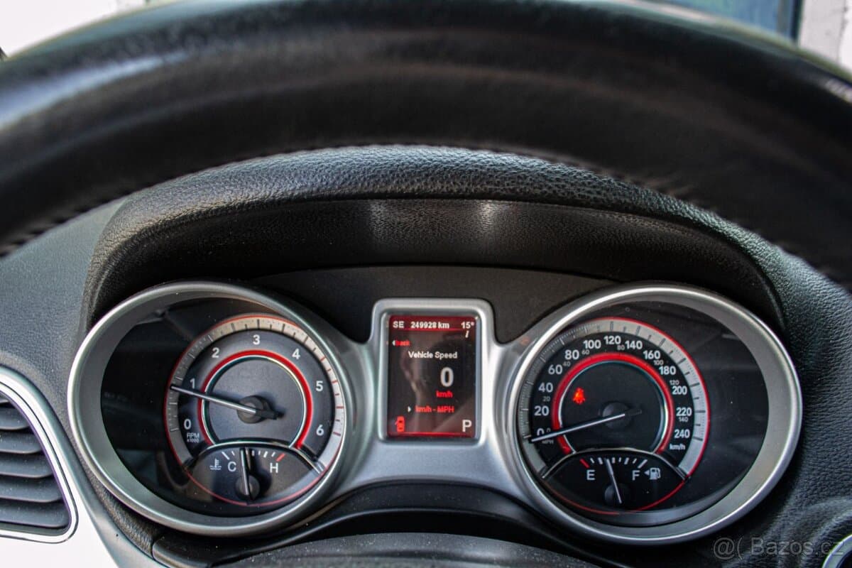 2012 Fiat FREEMONT - 8