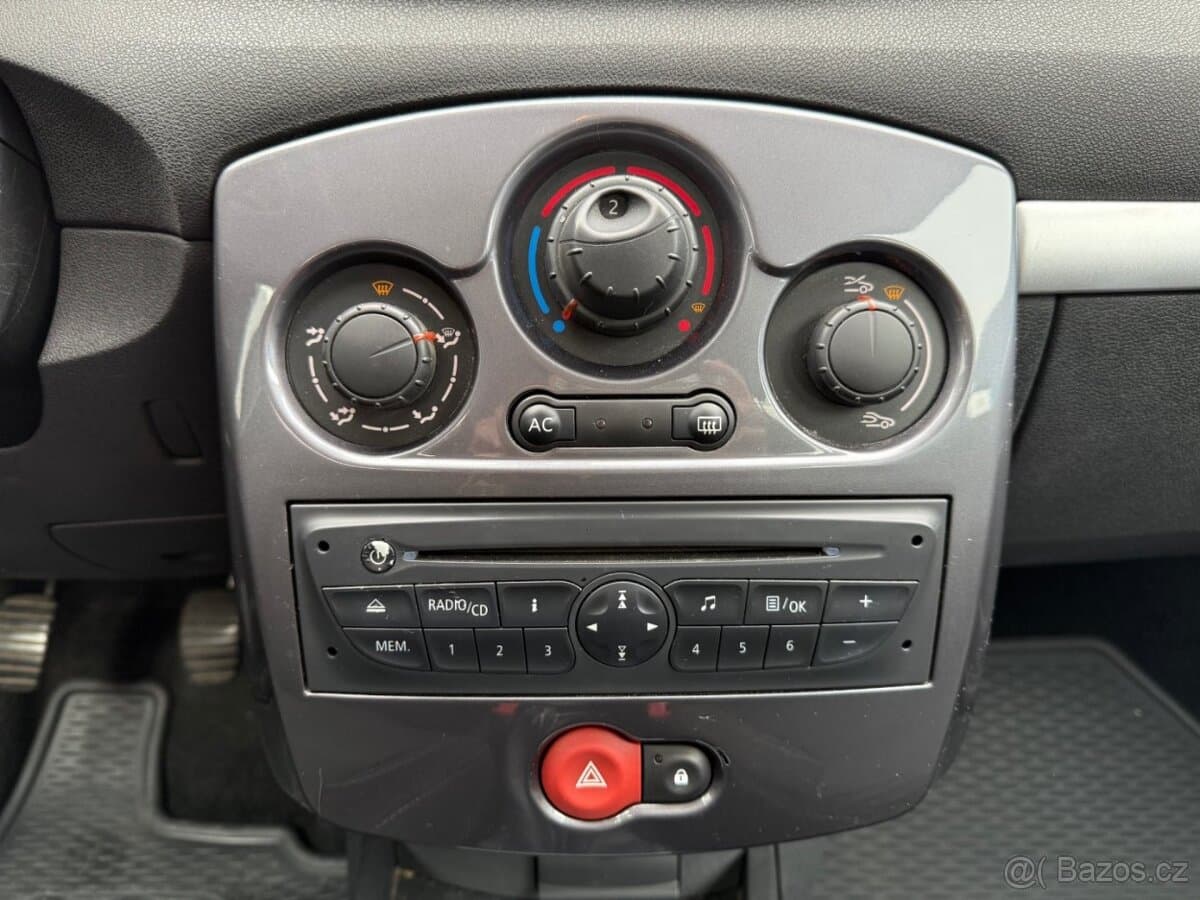 2012 Renault CLIO - 8