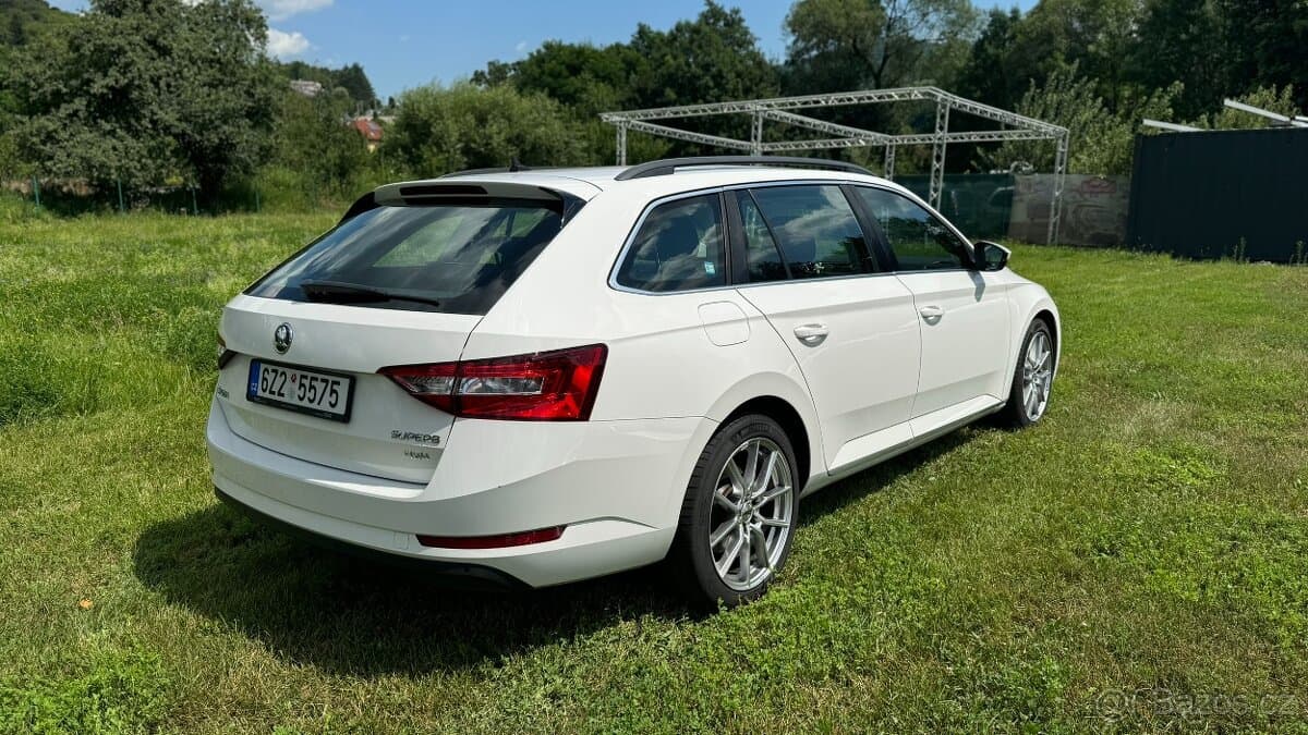 2017 Škoda SUPERB - 8