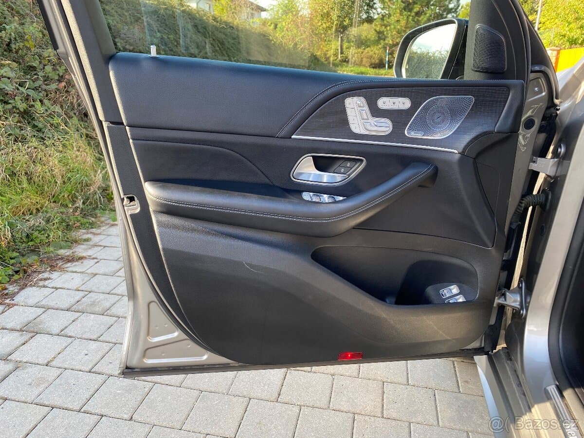 2020 Mercedes-Benz GL - 8