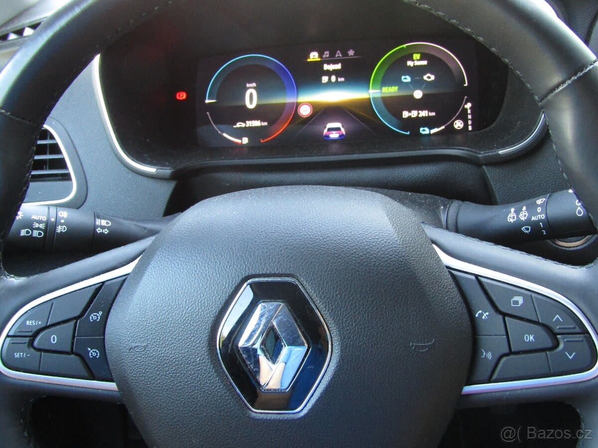 2023 Renault MEGANE - 8