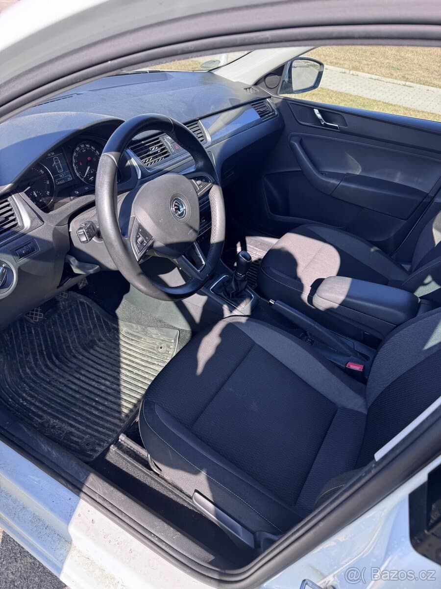2014 Škoda RAPID - 8