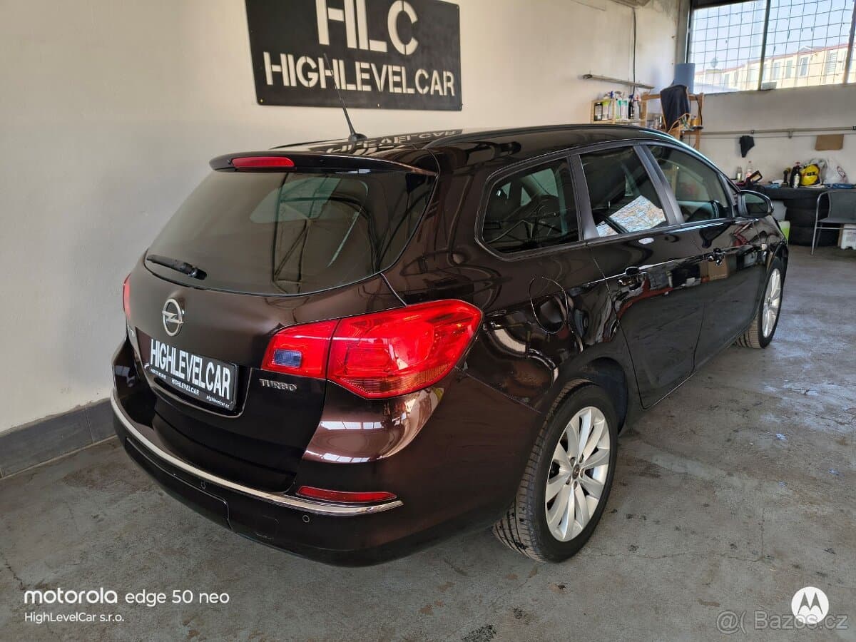 2013 Opel ASTRA - 8