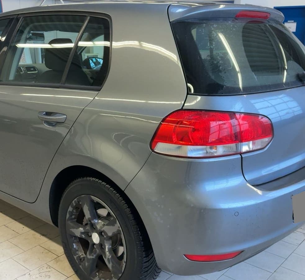2009 Volkswagen GOLF - 8