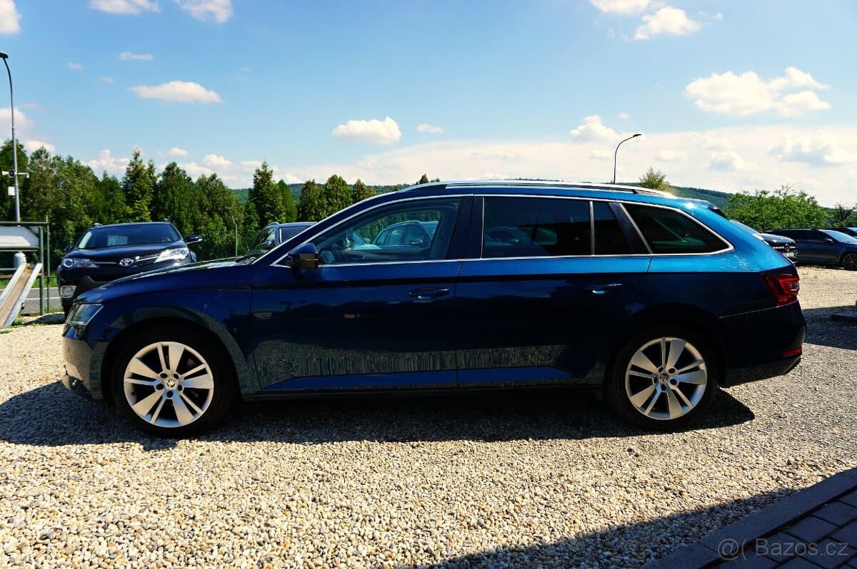 2018 Škoda SUPERB - 8