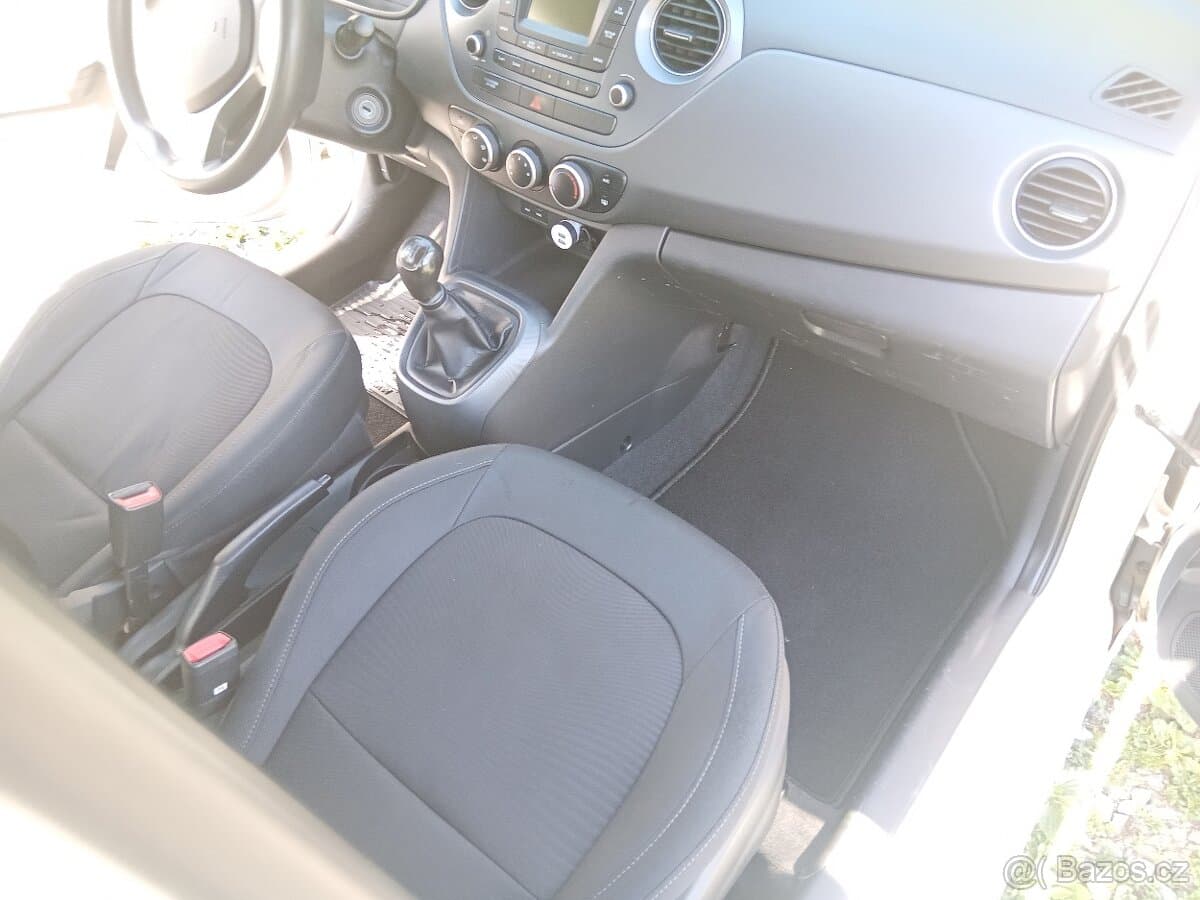 2018 Hyundai i10 - 8