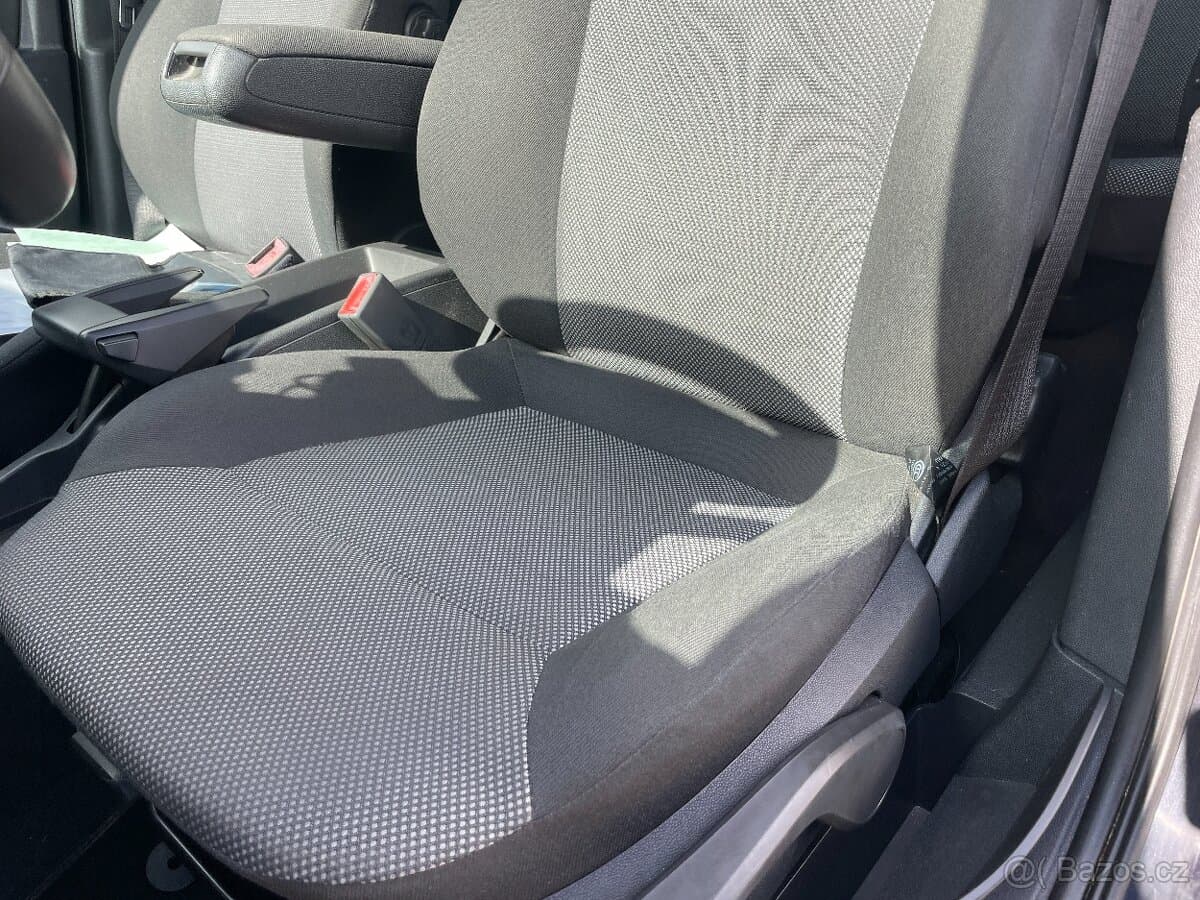 2011 Opel ZAFIRA - 8