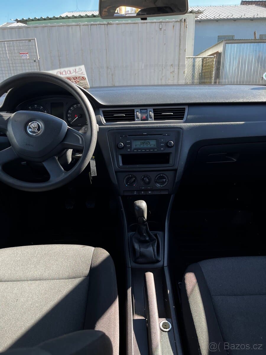 2013 Škoda RAPID - 8
