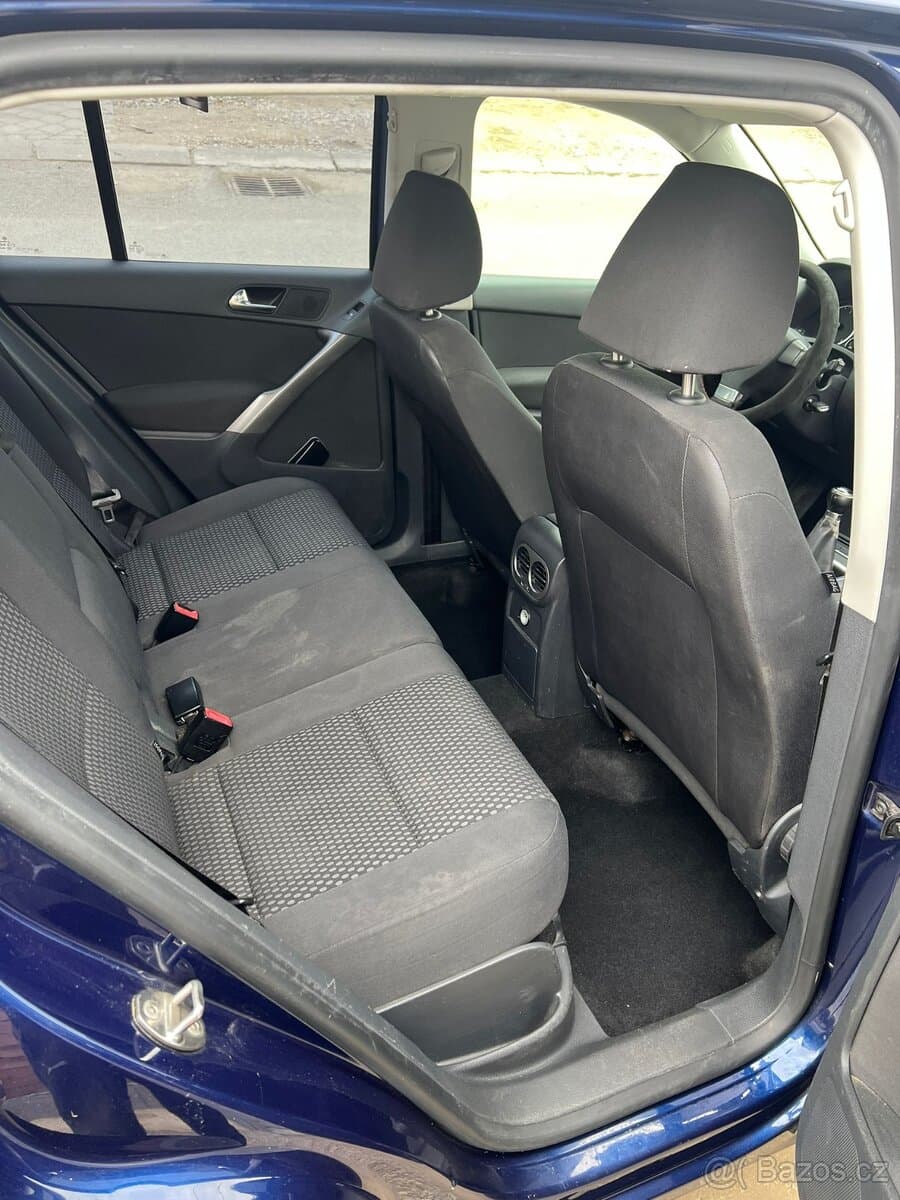 Volkswagen TIGUAN - 8