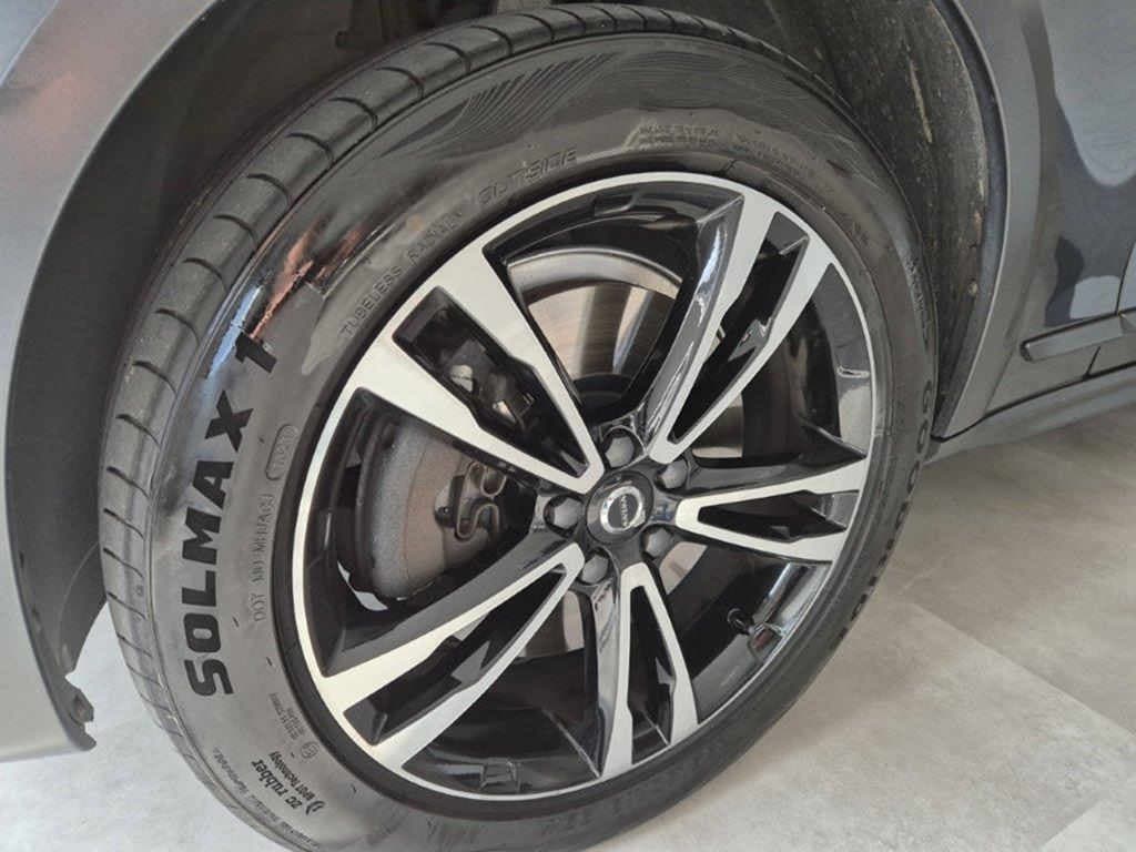2020 Volvo V90 - 8