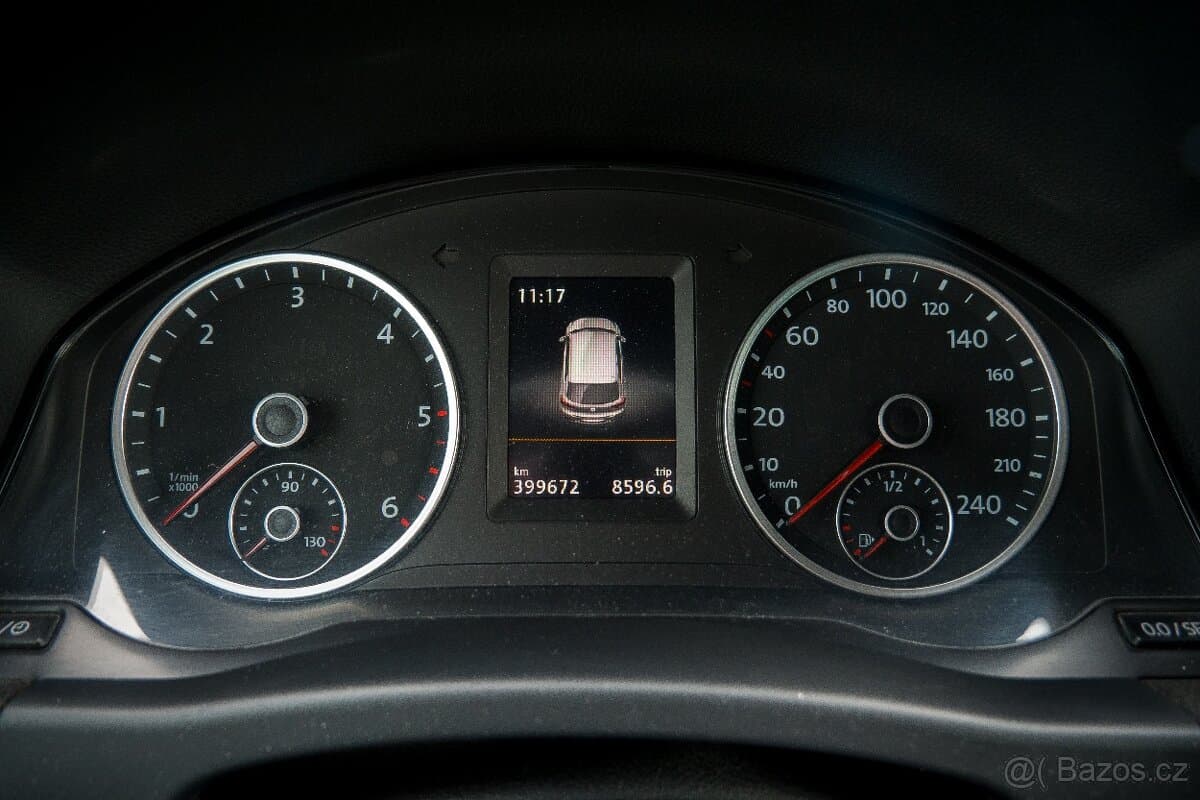 2014 Volkswagen TIGUAN - 8