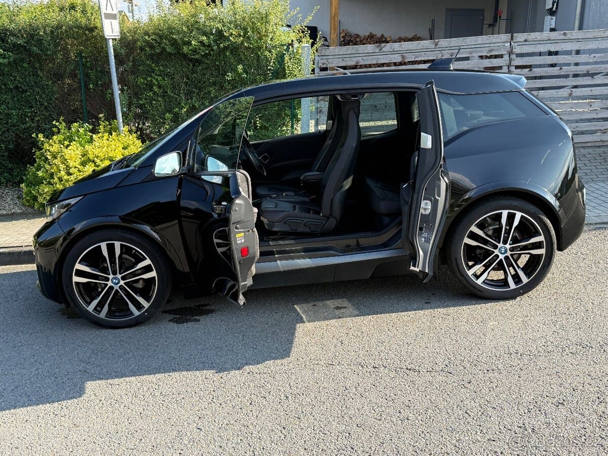 2021 BMW i3 - 8