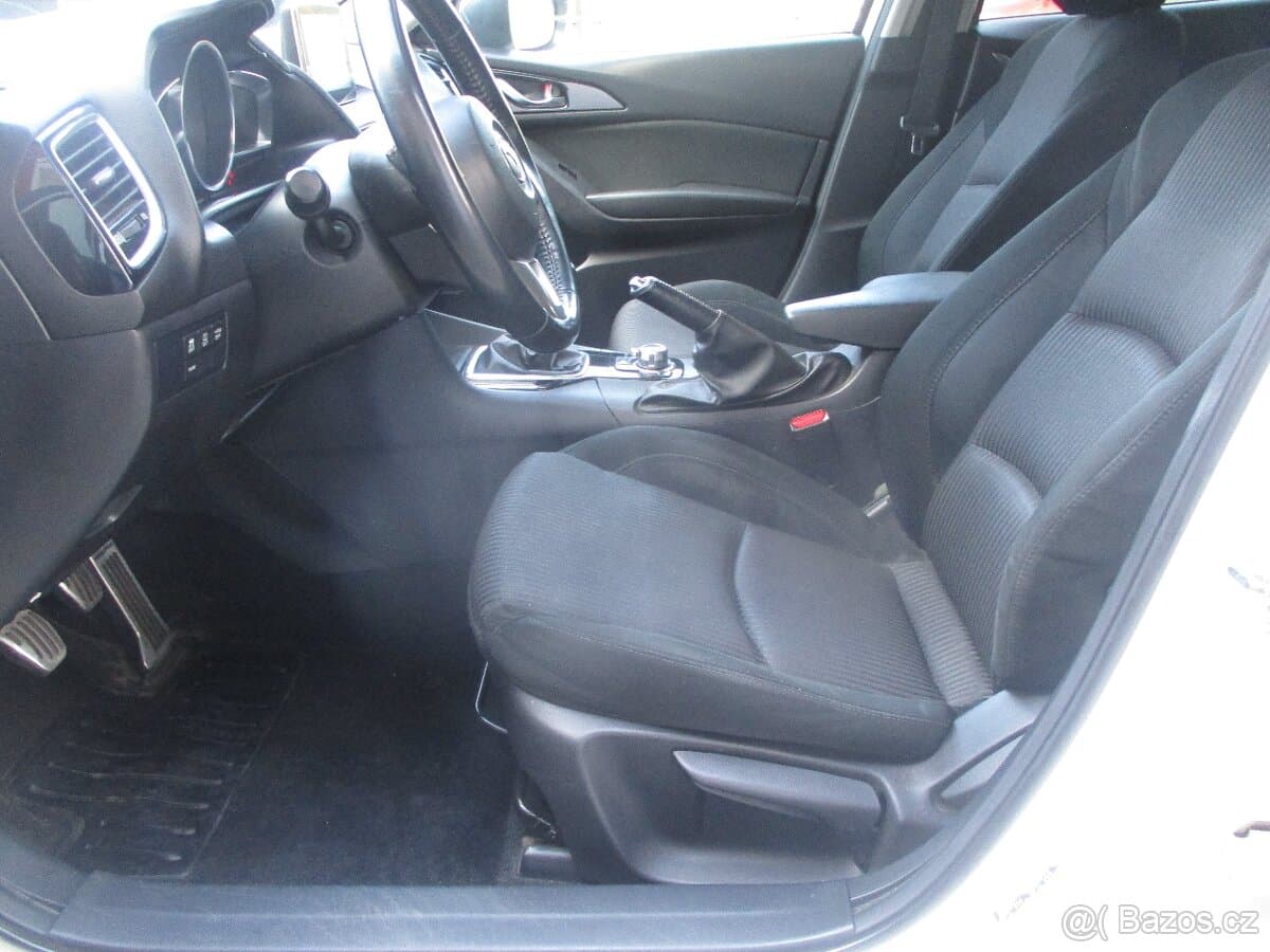 2016 Mazda 3 - 8