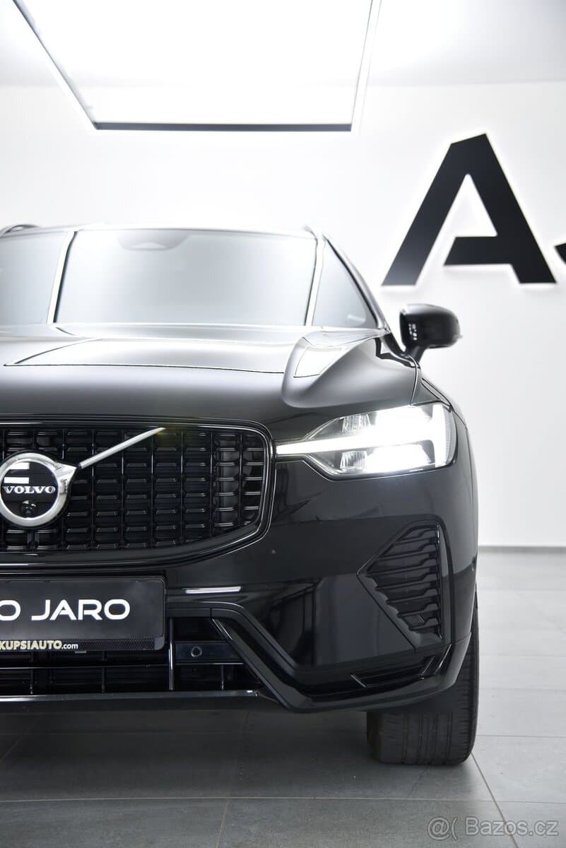 2022 Volvo XC60 - 8