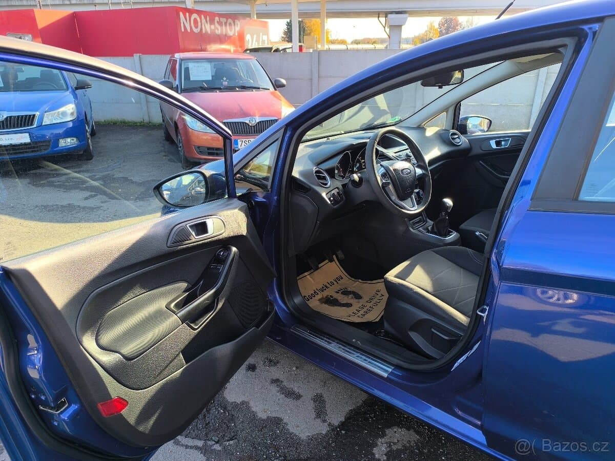 2013 Ford FIESTA - 8