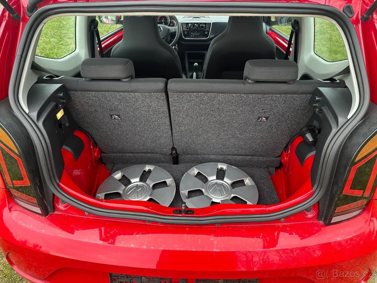 2021 Volkswagen UP! - 8