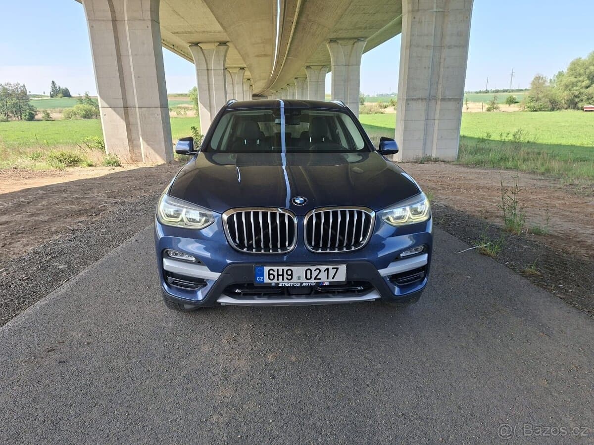 2017 BMW X3 - 8